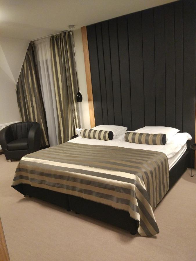 梅莱茨Bulwary Biznes住宿加早餐旅馆 外观 照片